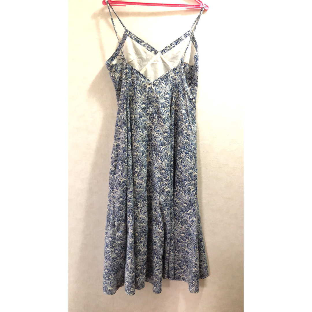 moussy(マウジー)のmoussy マウジー flower cami ドレス ワンピース 花柄 レディースのワンピース(ロングワンピース/マキシワンピース)の商品写真