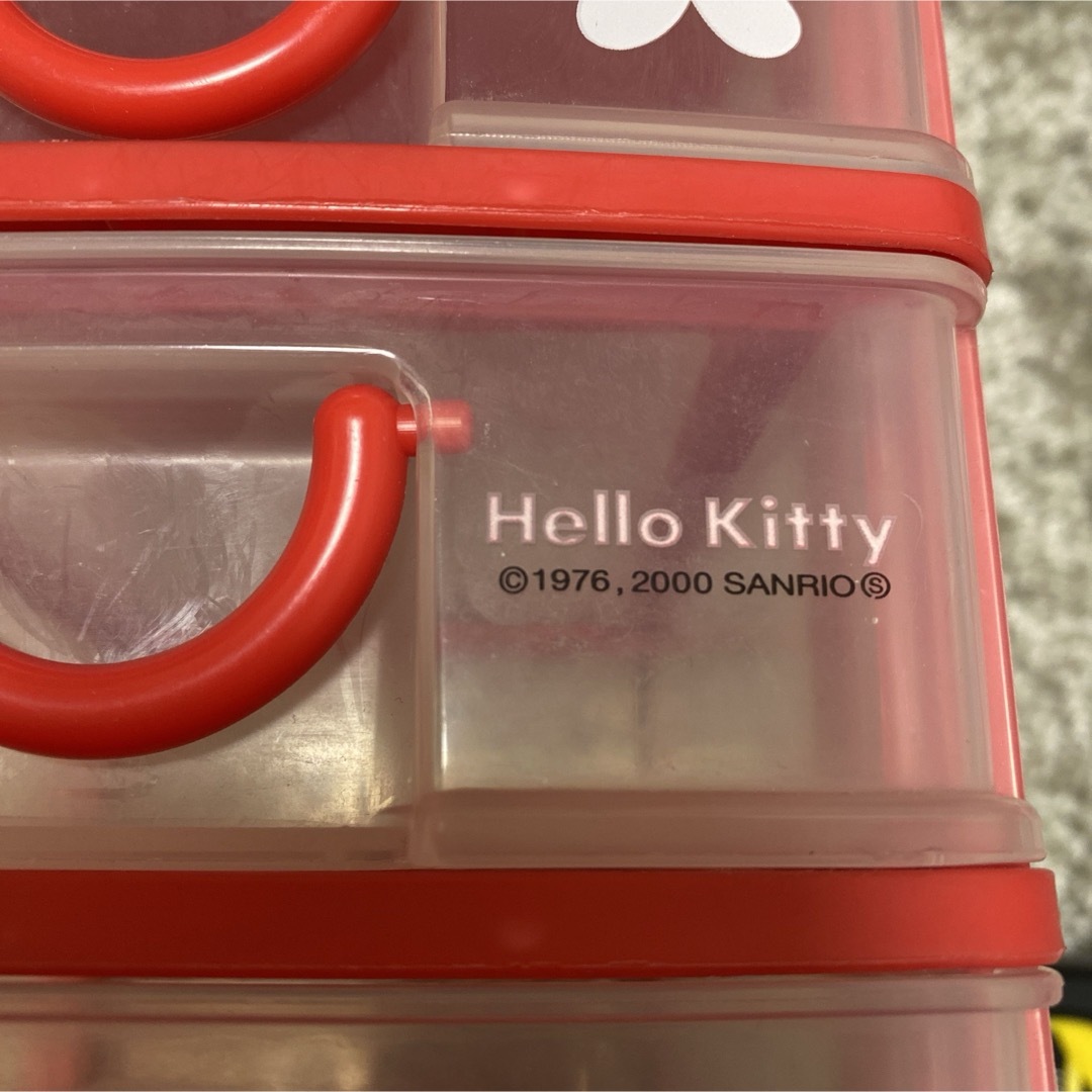 キティ　3段チェスト　ハガキサイズ エンタメ/ホビーのおもちゃ/ぬいぐるみ(キャラクターグッズ)の商品写真