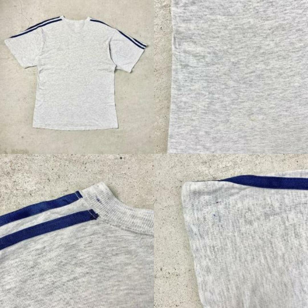 adidas(アディダス)の00年代 "JUNK" adidas アディダス パフォーマンスロゴ Vネック 3ストライプ Tシャツ メンズL-XL相当 メンズのトップス(Tシャツ/カットソー(半袖/袖なし))の商品写真