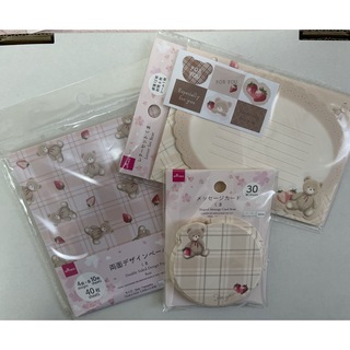 ダイソー(DAISO)のくま　くまちゃん　デザインペーパー　折り紙　メッセージカード　レターセット　(その他)
