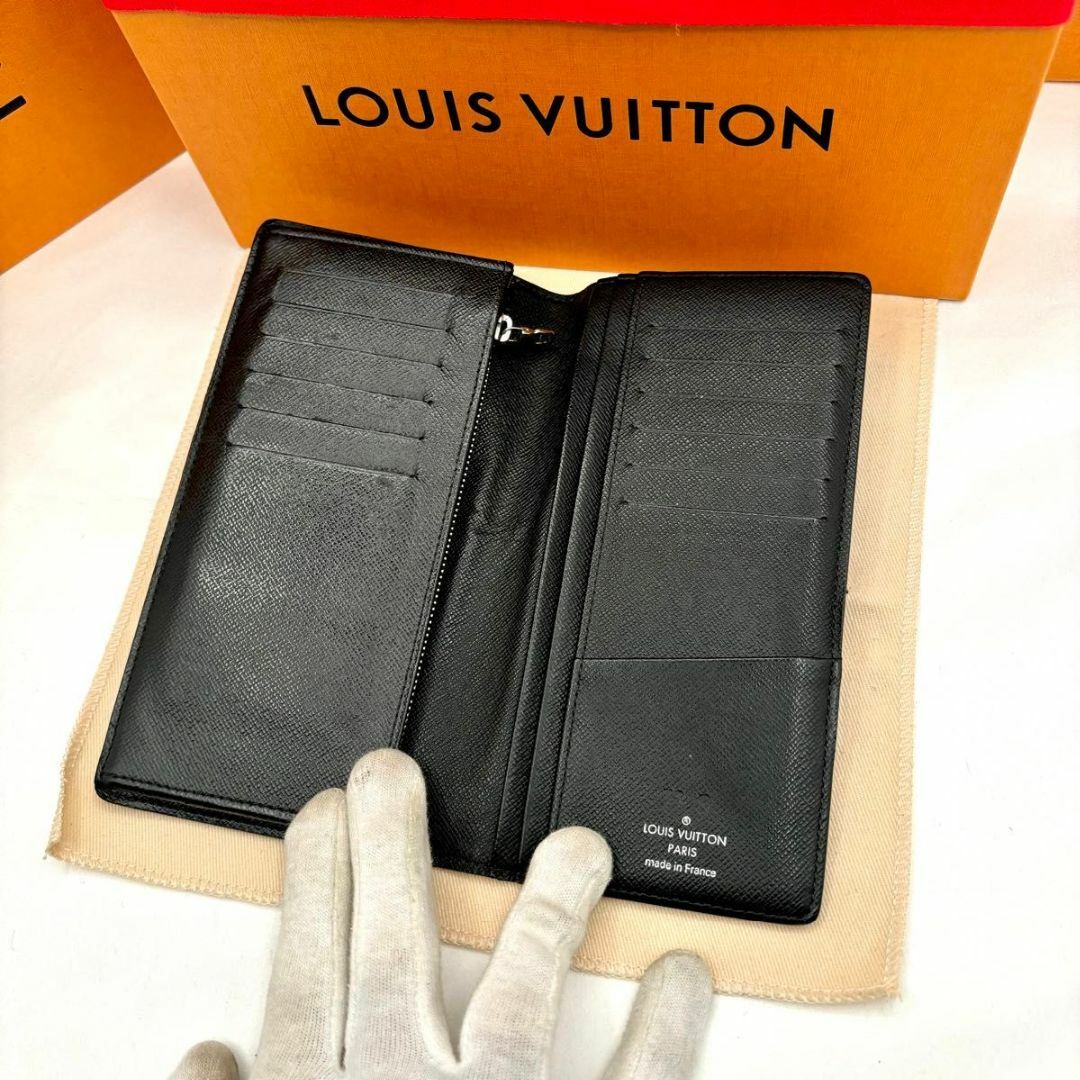 LOUIS VUITTON(ルイヴィトン)のSS級極美品　ルイヴィトン　ブラザ　ダミエグラフィット　長財布　カード入れ12枚 メンズのファッション小物(長財布)の商品写真