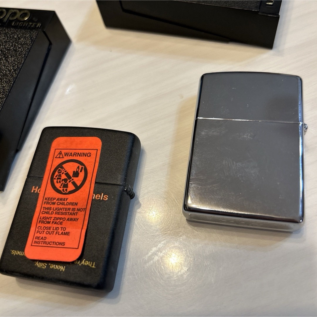 ZIPPO(ジッポー)の最終値下げ！zippo キャメル　2個セット メンズのファッション小物(タバコグッズ)の商品写真