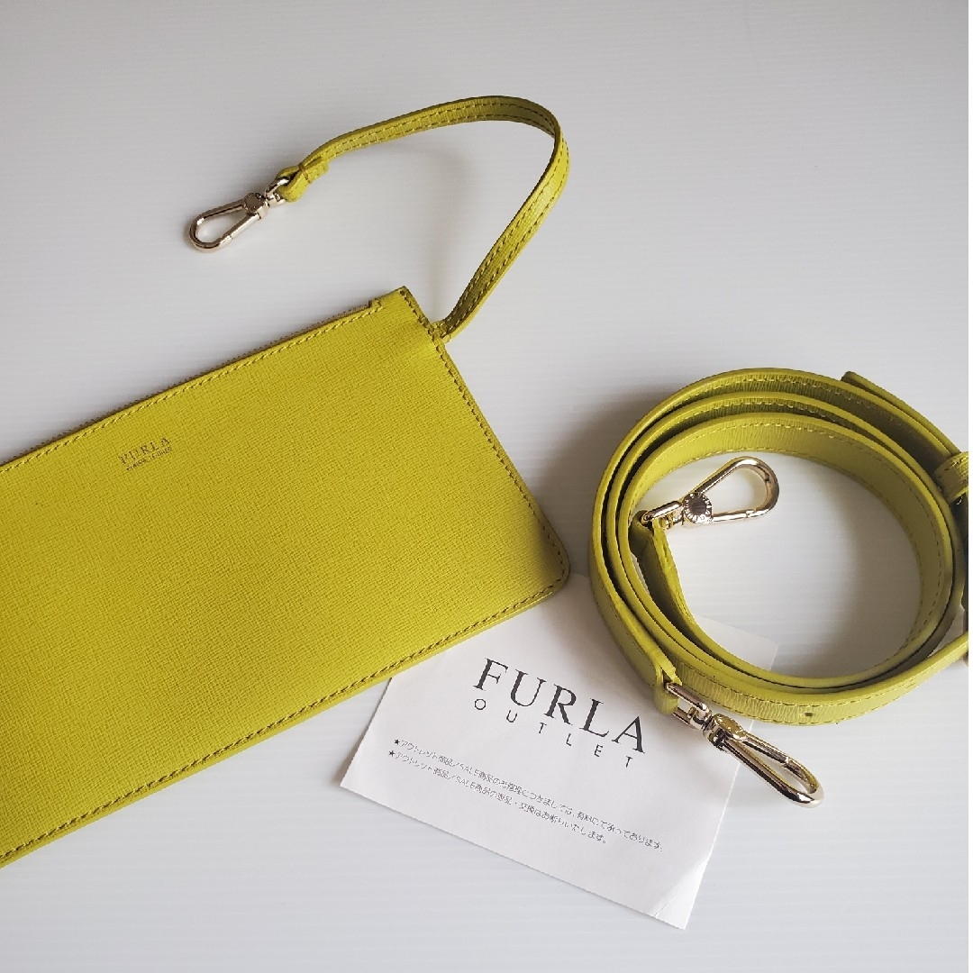 Furla(フルラ)のフルラ　ショルダーバッグ　ハンドバッグ　レモンイエロー レディースのバッグ(ショルダーバッグ)の商品写真