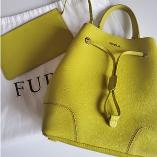 フルラ(Furla)のフルラ　ショルダーバッグ　ハンドバッグ　レモンイエロー(ショルダーバッグ)