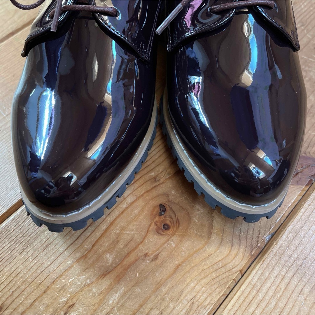 オックスフォードシューズ　ボルドーエナメル調　L レディースの靴/シューズ(ローファー/革靴)の商品写真