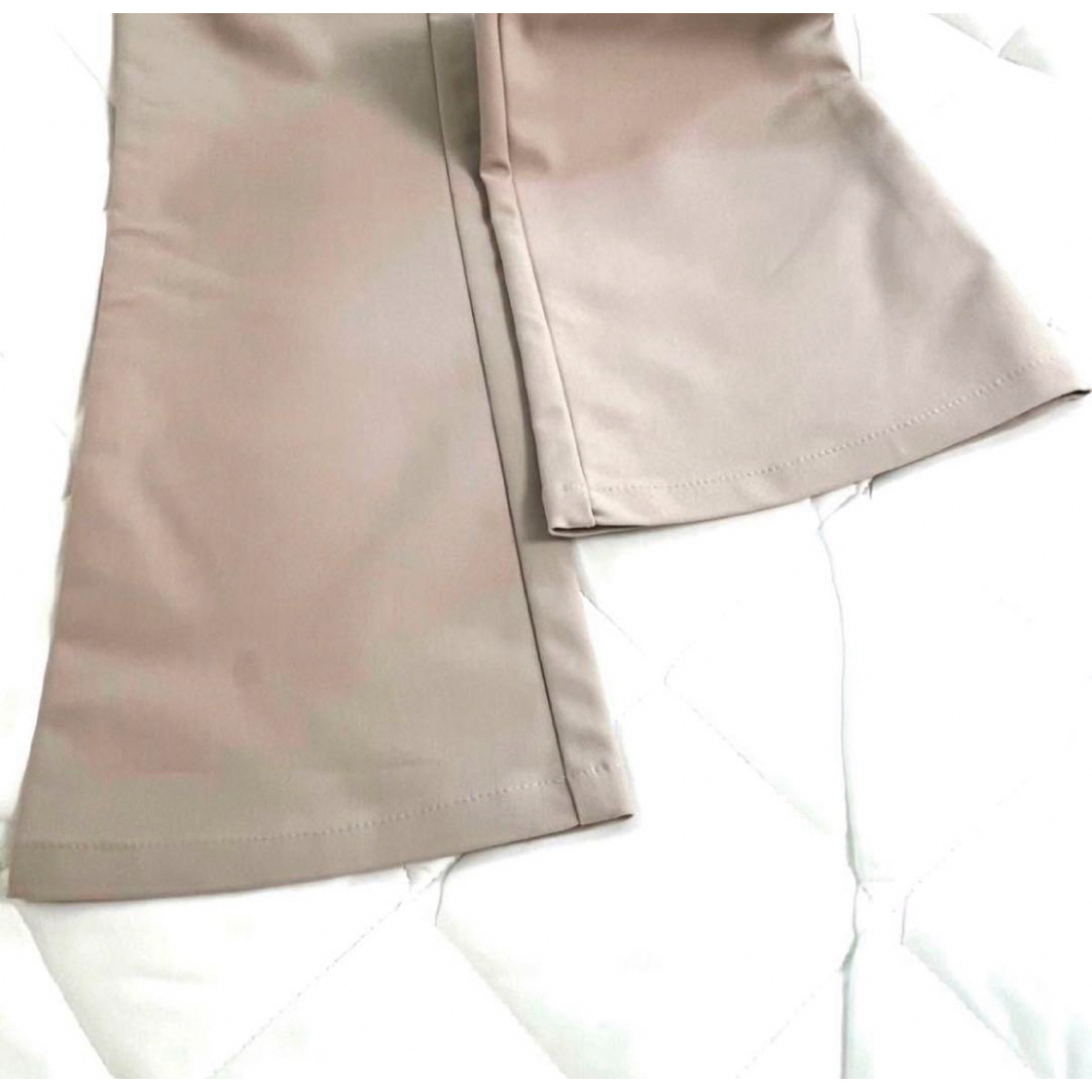 LOUNIE(ルーニィ)のLOUNIE  淡色  綺麗め  手触り抜群  裾フレア  パンツ  S レディースのパンツ(カジュアルパンツ)の商品写真