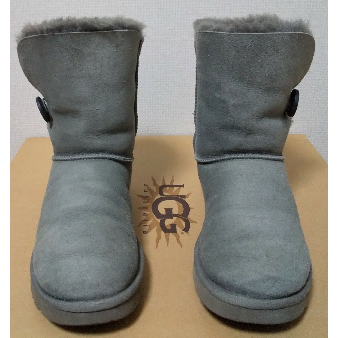 UGG ムートンブーツ　ベイリーボタン　グレー　24cm