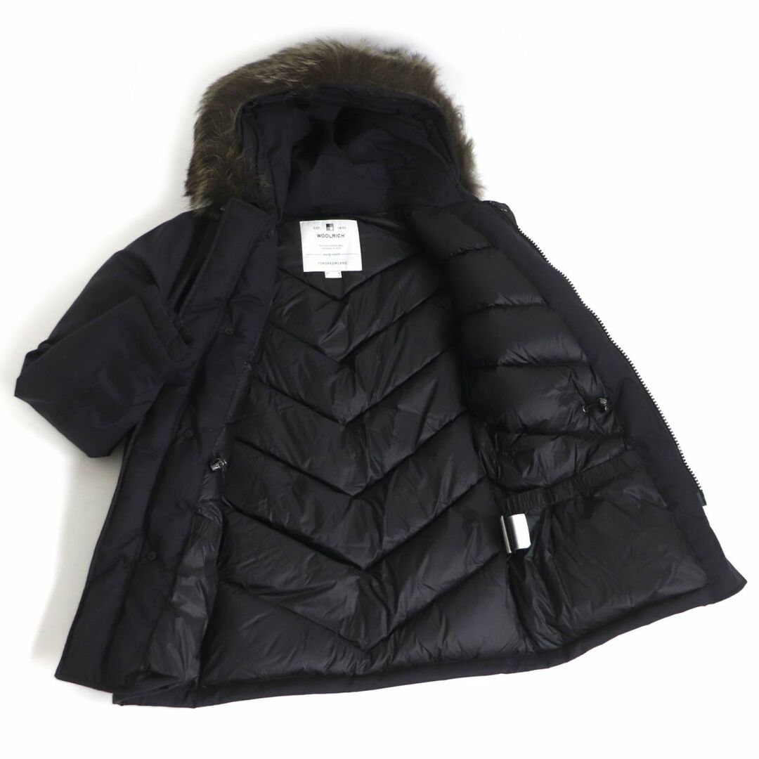 WOOLRICH(ウールリッチ)の未使用品□ウールリッチ トゥモローランド WOOU0384 WZIP ロゴボタン ファーフーデッド ダウンジャケット 黒 S～Mサイズ相当 細身 正規品　t15-st30227-264 メンズのジャケット/アウター(ダウンジャケット)の商品写真