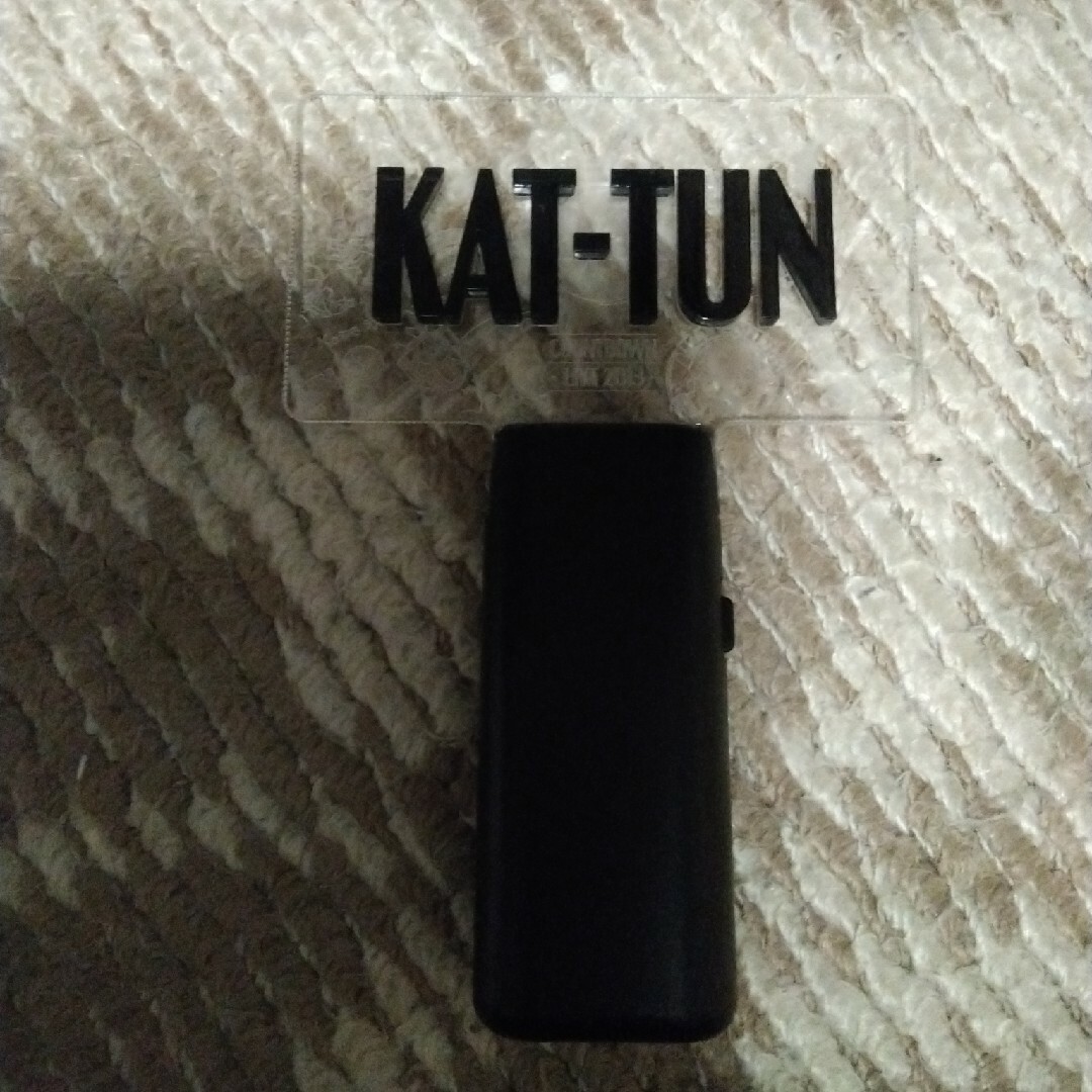 KAT-TUN(カトゥーン)のKATーTUN   ペンライト エンタメ/ホビーのタレントグッズ(アイドルグッズ)の商品写真