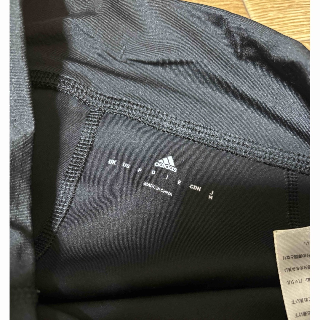 adidas(アディダス)のadidasトレーニングパンツ スポーツ/アウトドアのトレーニング/エクササイズ(トレーニング用品)の商品写真