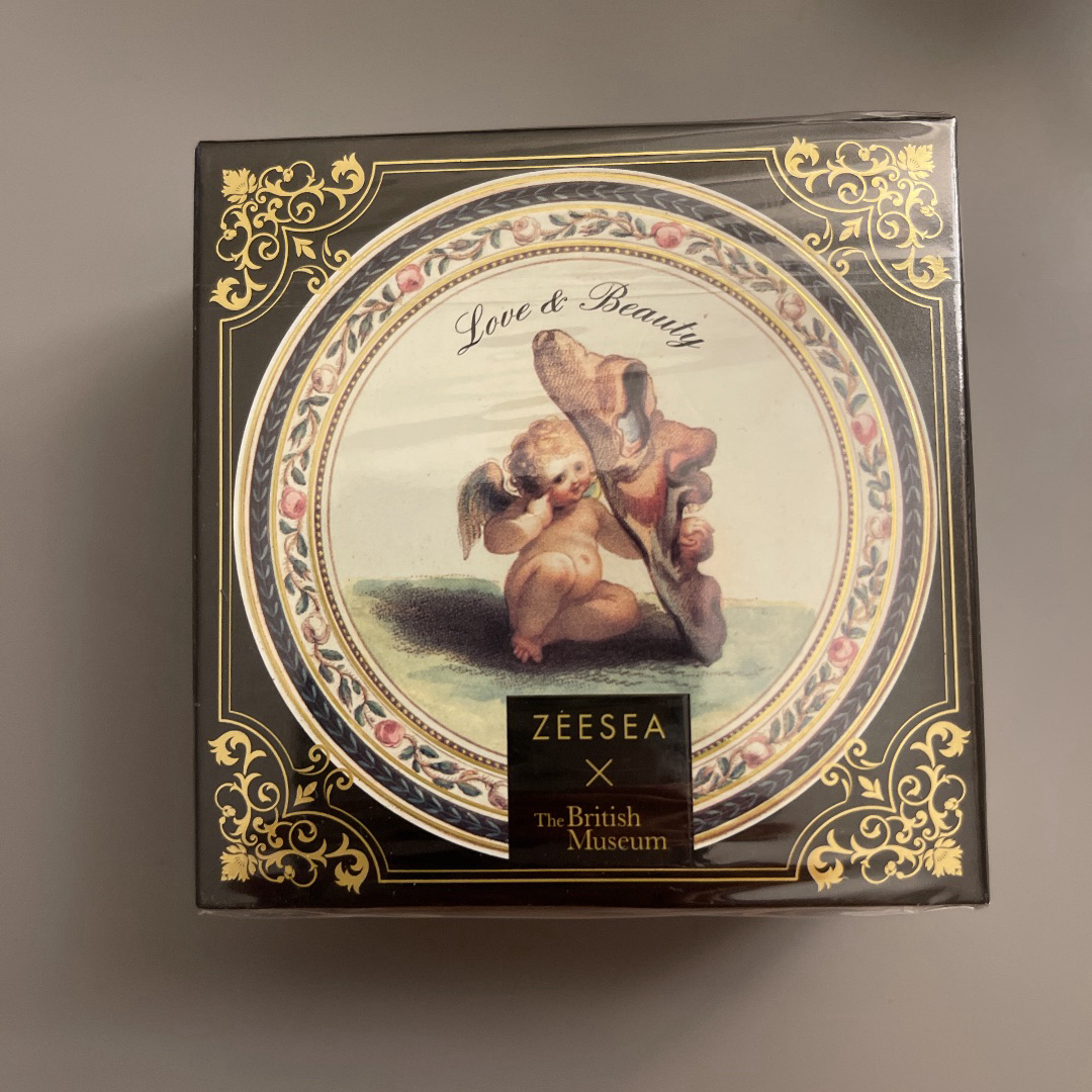 ZEESEA(ズーシー)のZeesea×大英博物館コラボの 「W01クッションBBファンデーション」 コスメ/美容のベースメイク/化粧品(フェイスパウダー)の商品写真