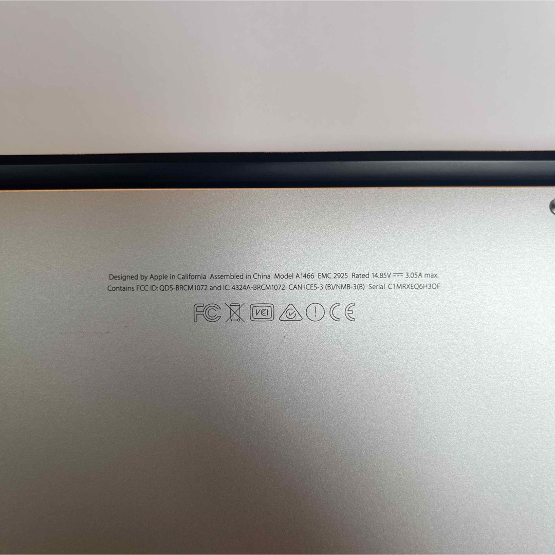 Apple(アップル)のMacBook Air 13.3インチ（MMGG2J/A） スマホ/家電/カメラのPC/タブレット(ノートPC)の商品写真