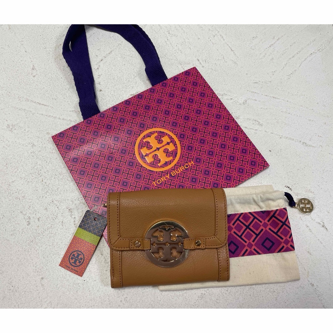 【新品未使用タグ付】TORY BURCH トリーバーチ 二つ折り財布 キャメル | フリマアプリ ラクマ