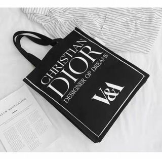 クリスチャンディオール(Christian Dior)のDIOR美術館ブラックトートバッグ　新品未使用男女兼用OK(トートバッグ)