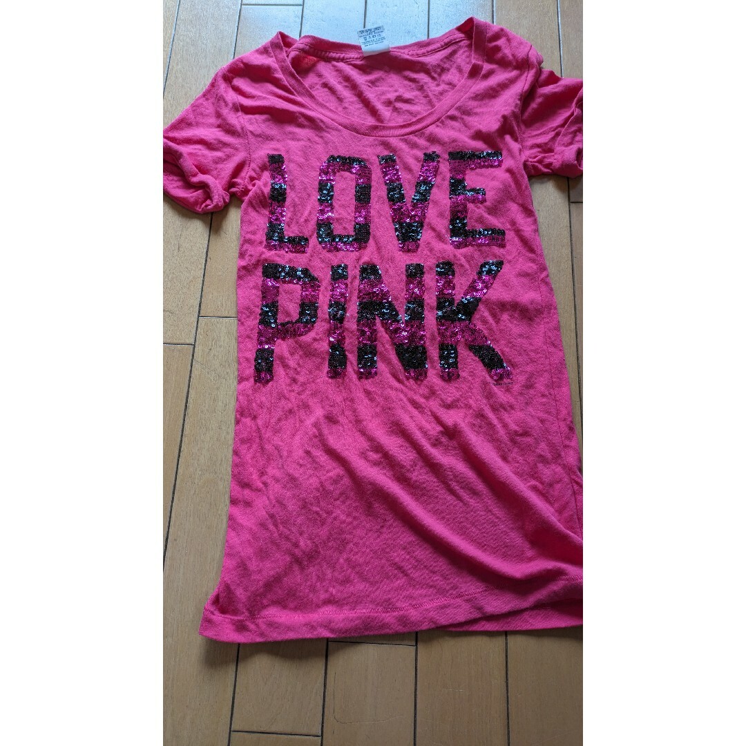 Victoria's Secret(ヴィクトリアズシークレット)のヴィクトリアシークレットスパンコール付きTシャツ レディースのトップス(Tシャツ(半袖/袖なし))の商品写真
