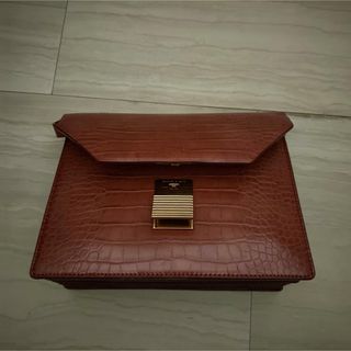 チャールズアンドキース(Charles and Keith)のチャールズアンドキース　ショルダーバッグ(ショルダーバッグ)