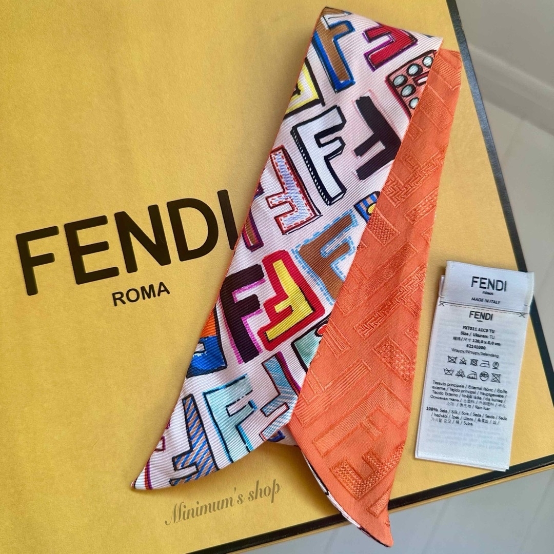 FENDI(フェンディ)のFENDIラッピー レディースのファッション小物(バンダナ/スカーフ)の商品写真