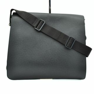 LOUIS VUITTON - LOUIS VUITTON 18SS メッセンジャーPM M43843の通販 LOUIS VUITTON - LOUIS VUITTON 18SS メッセンジャーPM M43843の通販