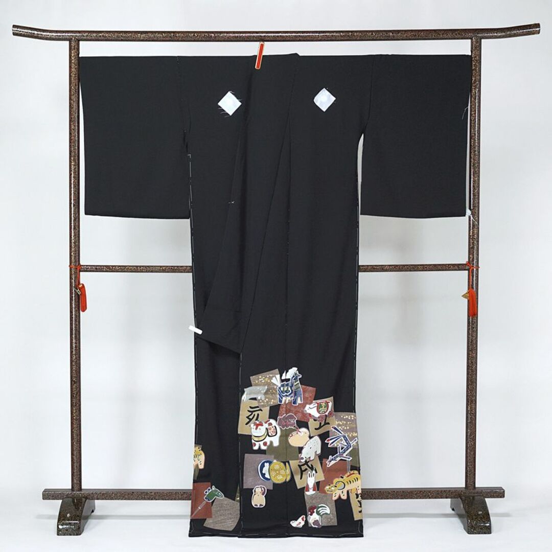 黒留袖 京友禅 干支 十二支 仮絵羽 未仕立て 蔵出し 逸品 在庫保管品 黒留袖 京友禅 干支 十二支 仮絵羽 未仕立て 蔵出し 逸品 在庫保管品