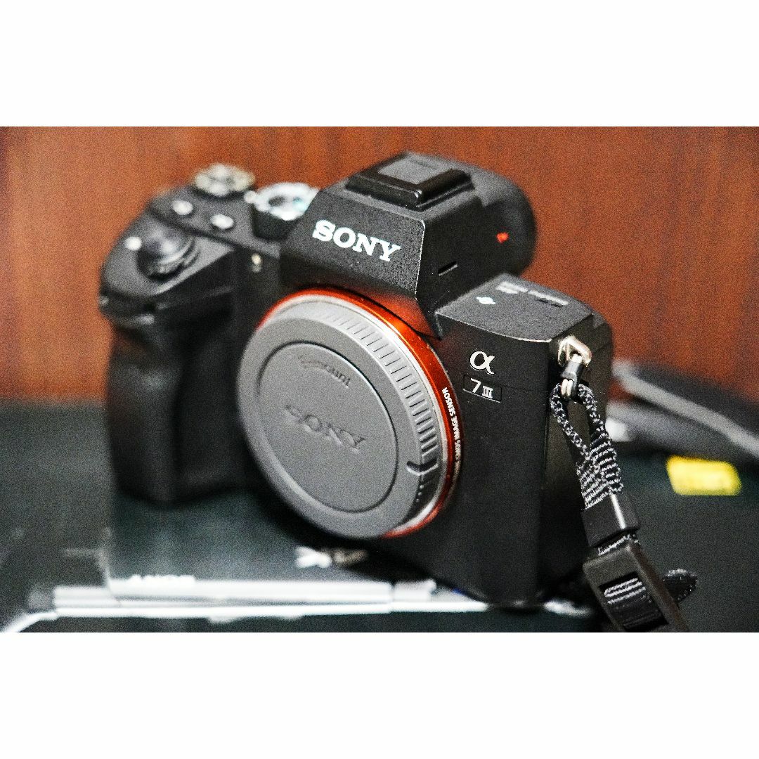 SONY(ソニー)のSONY ILCE-7M3｜α7III スマホ/家電/カメラのカメラ(ミラーレス一眼)の商品写真