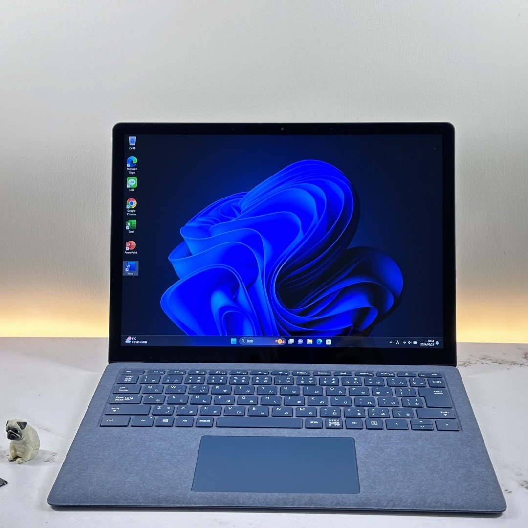 Microsoft(マイクロソフト)の超美　コバルトブルー　Surface Laptop3 i7 16 SSD 256 スマホ/家電/カメラのPC/タブレット(ノートPC)の商品写真