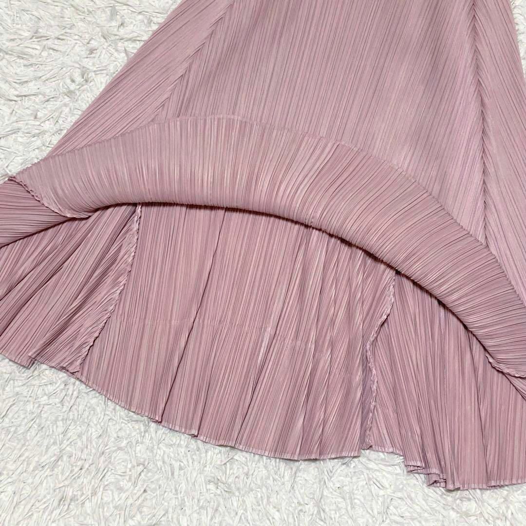 PLEATS PLEASE ISSEY MIYAKE(プリーツプリーズイッセイミヤケ)の極美品　プリーツプリーズ　ロングワンピース　ドロストコード　ピンク レディースのワンピース(ロングワンピース/マキシワンピース)の商品写真