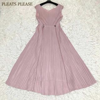 プリーツプリーズイッセイミヤケ(PLEATS PLEASE ISSEY MIYAKE)の極美品　プリーツプリーズ　ロングワンピース　ドロストコード　ピンク(ロングワンピース/マキシワンピース)