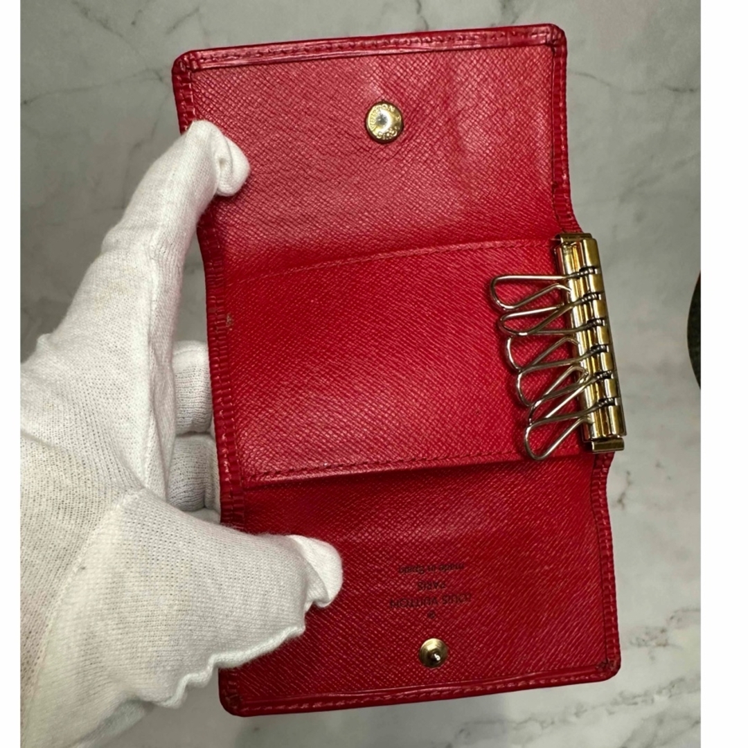 LOUIS VUITTON - ルイヴィトン エピ キーケース 6連 赤 箱付きの LOUIS VUITTON - ルイヴィトン エピ キーケース 6連 赤 箱付きの