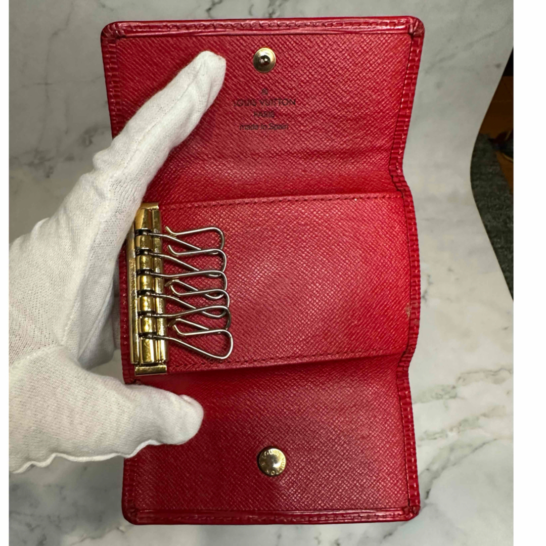 LOUIS VUITTON - ルイヴィトン エピ キーケース 6連 赤 箱付きの LOUIS VUITTON - ルイヴィトン エピ キーケース 6連 赤 箱付きの
