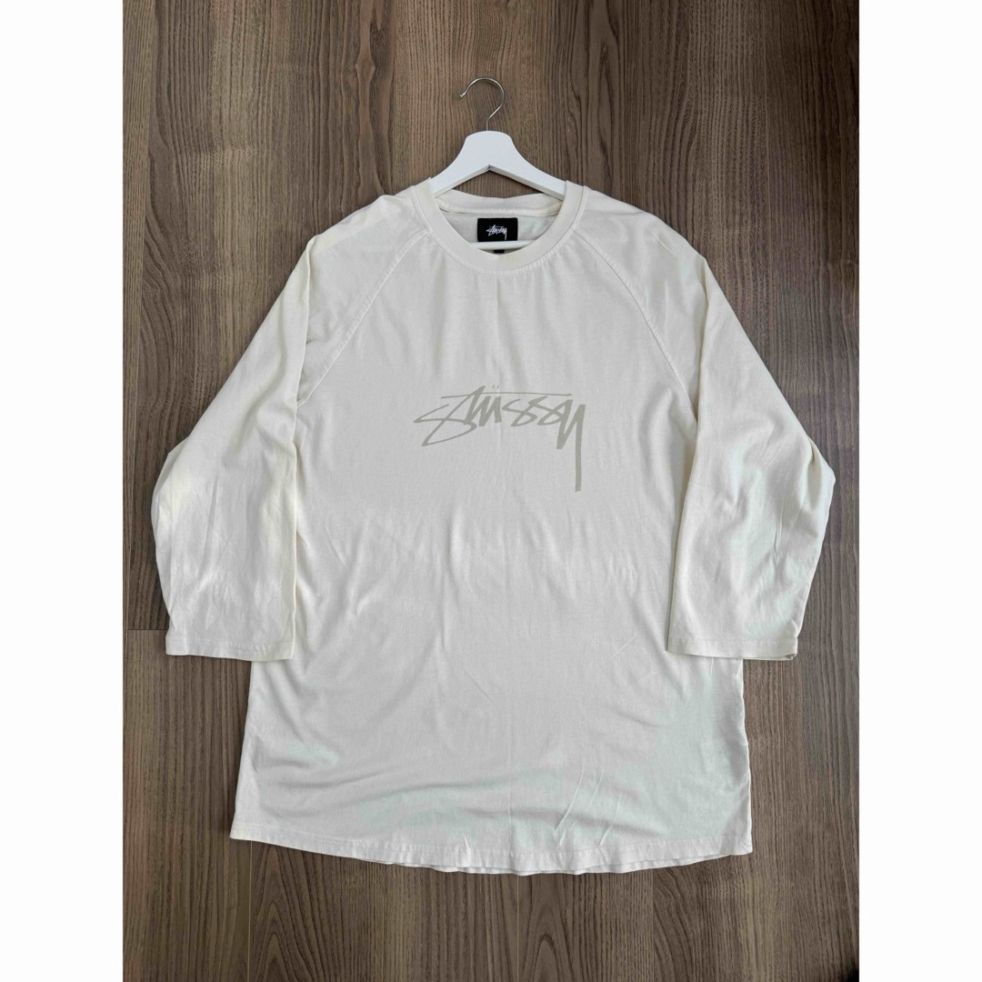 STUSSY(ステューシー)のSTUSSY フロントロゴ　7分丈カットソー L クルーネックTシャツ　訳アリ メンズのトップス(Tシャツ/カットソー(七分/長袖))の商品写真