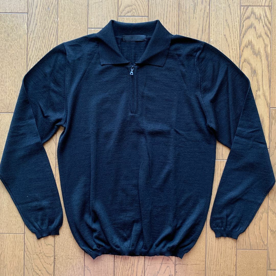 PRADA(プラダ)のPRADAプラダ　ウール100％　薄手長袖セーター レディースのトップス(ニット/セーター)の商品写真