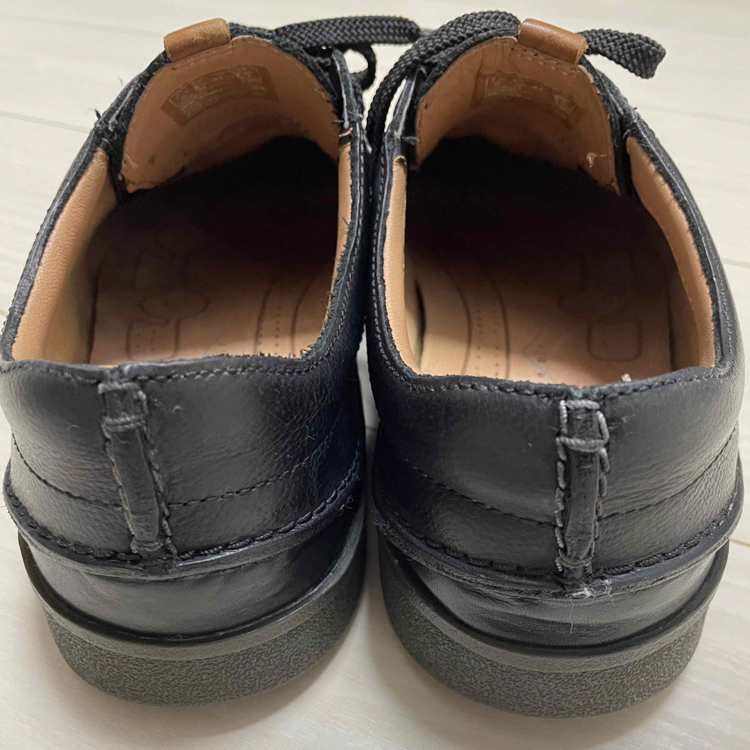 Clarks(クラークス)のClarks（クラークス）メンズ 25.5 ブラック 11826 メンズの靴/シューズ(スニーカー)の商品写真