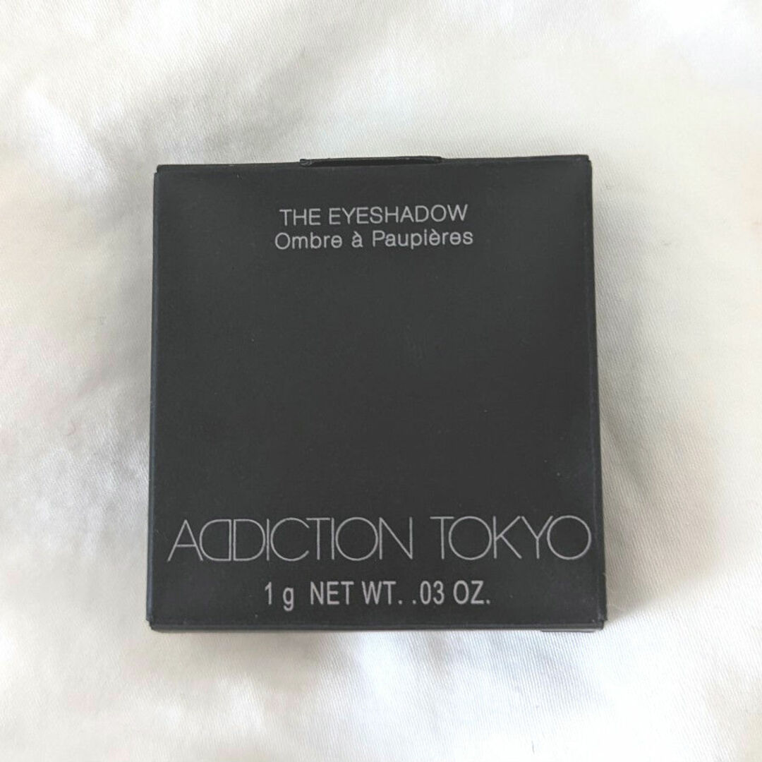 ADDICTION(アディクション)のアディクション ADDICTION ザ アイシャドウ マット #012M コスメ/美容のベースメイク/化粧品(アイシャドウ)の商品写真