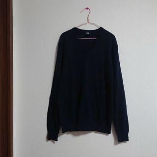 ユニクロ(UNIQLO)のUNIQLO Vネック セーター S(ニット/セーター)