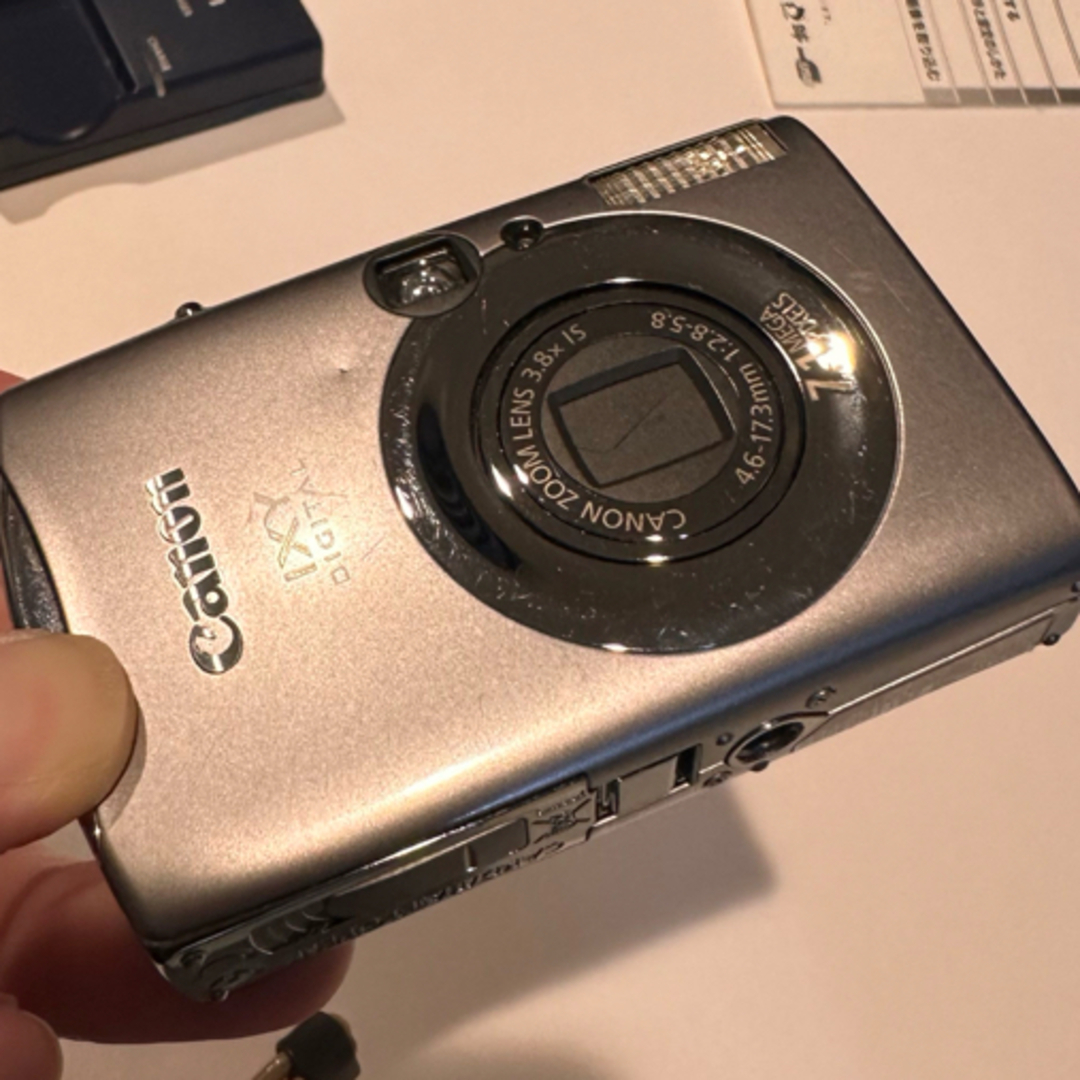 Canon(キヤノン)のIXY DIGITAL 900 IS スマホ/家電/カメラのカメラ(コンパクトデジタルカメラ)の商品写真