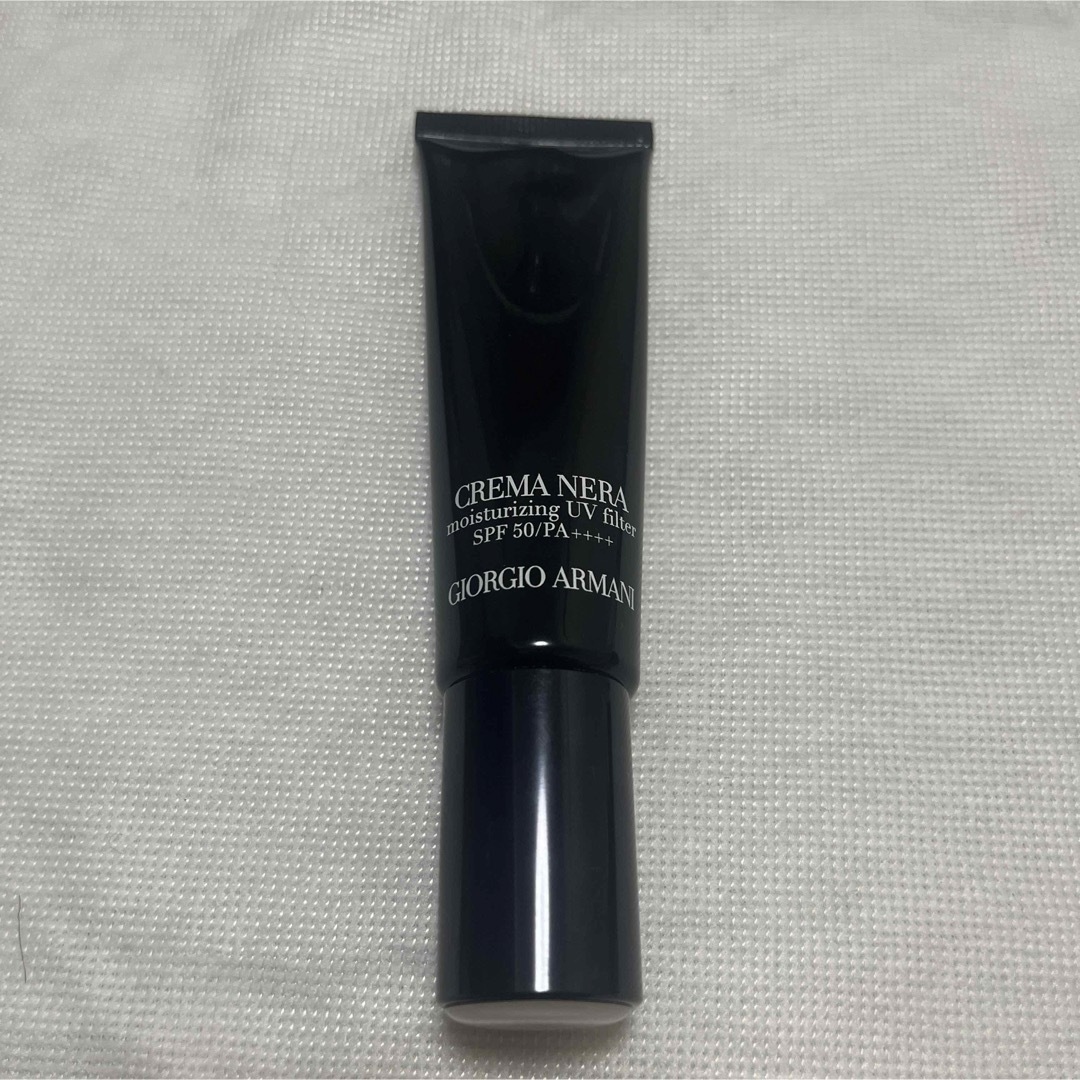 Giorgio Armani(ジョルジオアルマーニ)のアルマーニ　GIORGIO ARMANI  クレマ　ネラ　UVモイスチャライザー コスメ/美容のベースメイク/化粧品(化粧下地)の商品写真