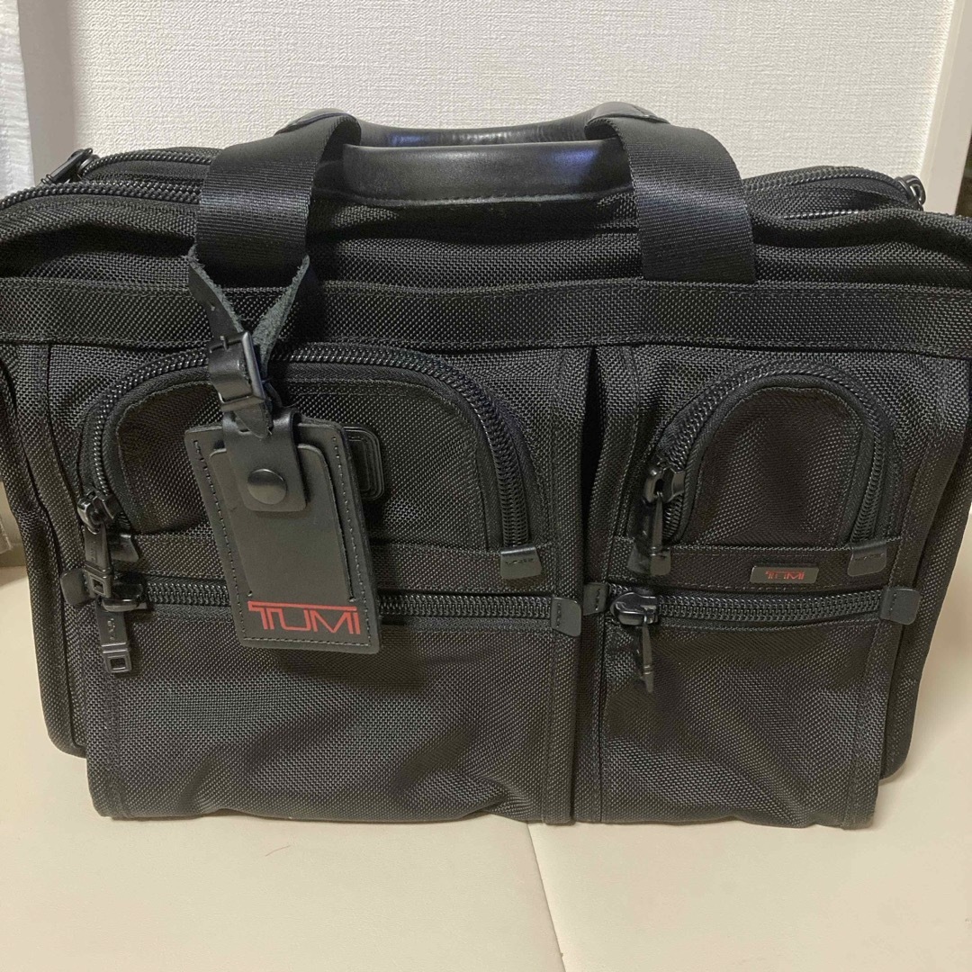 TUMI(トゥミ)の【美品】 TUMI ビジネスバッグ　エクスパンダブル・オーガナイザー　2層式 メンズのバッグ(ビジネスバッグ)の商品写真