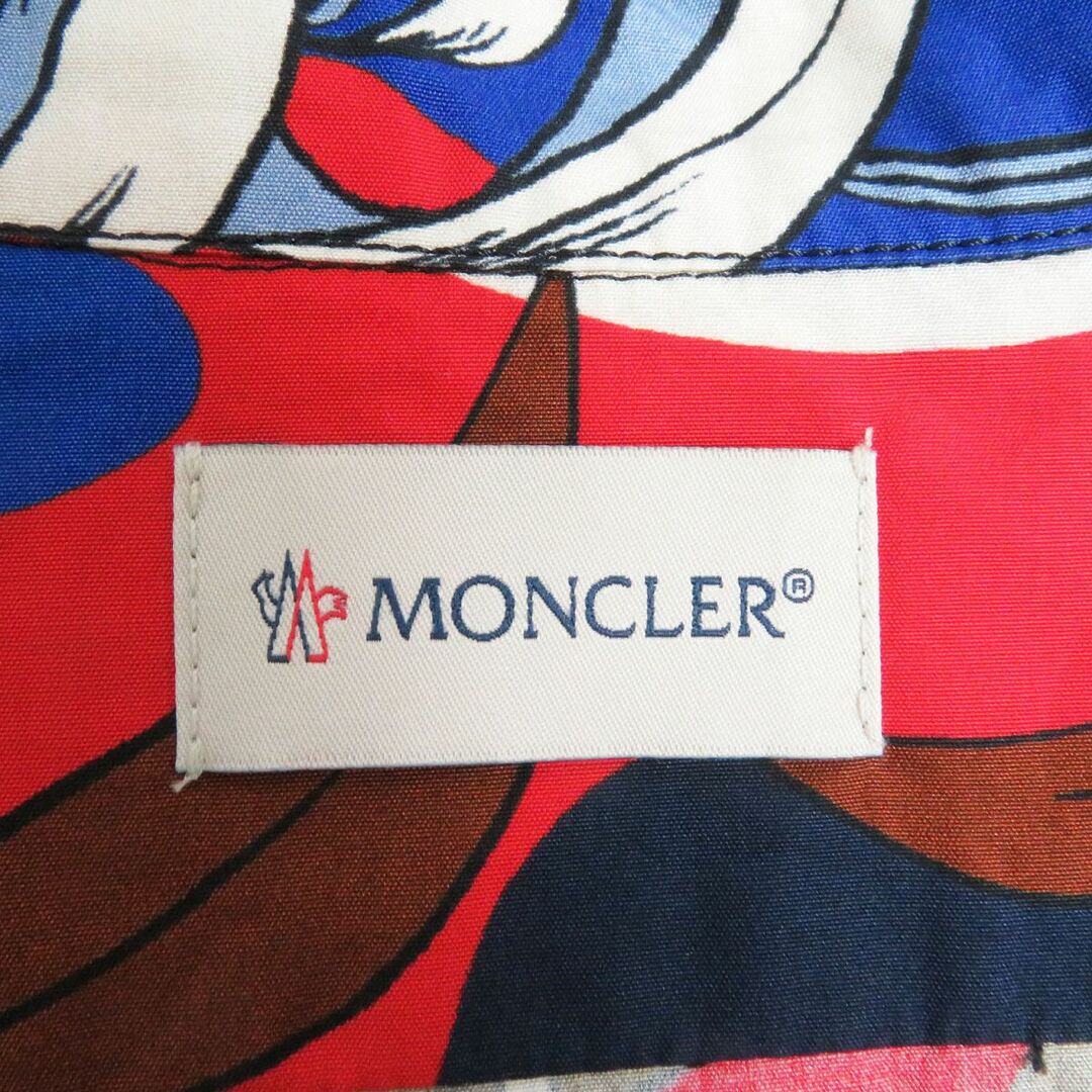 MONCLER(モンクレール)の美品□23SS MONCLER/モンクレール CAMICIA カモフラ 花柄 ロゴワッペン 半袖 アロハシャツ/開襟シャツ マルチカラー XXL 正規品 メンズ メンズのトップス(シャツ)の商品写真