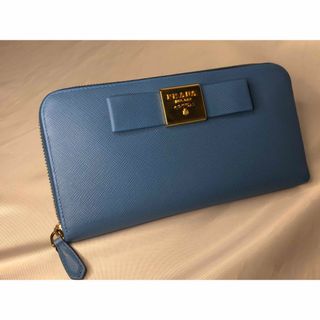 PRADA(財布 ・ ブルー・ネイビー/青色系)のフリマアイテム一覧 PRADA(財布 ・ ブルー・ネイビー/青色系)のフリマアイテム一覧