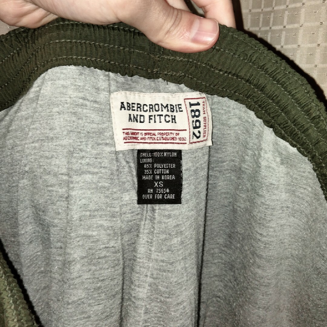 Abercrombie&Fitch(アバクロンビーアンドフィッチ)の【abercrombie and fitch】90s トラックパンツ メンズのパンツ(その他)の商品写真