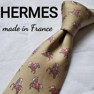 エルメス(Hermes)の美品　HERMES　エルメス　クリーム色　お洒落なホース柄　ネクタイ(ネクタイ)