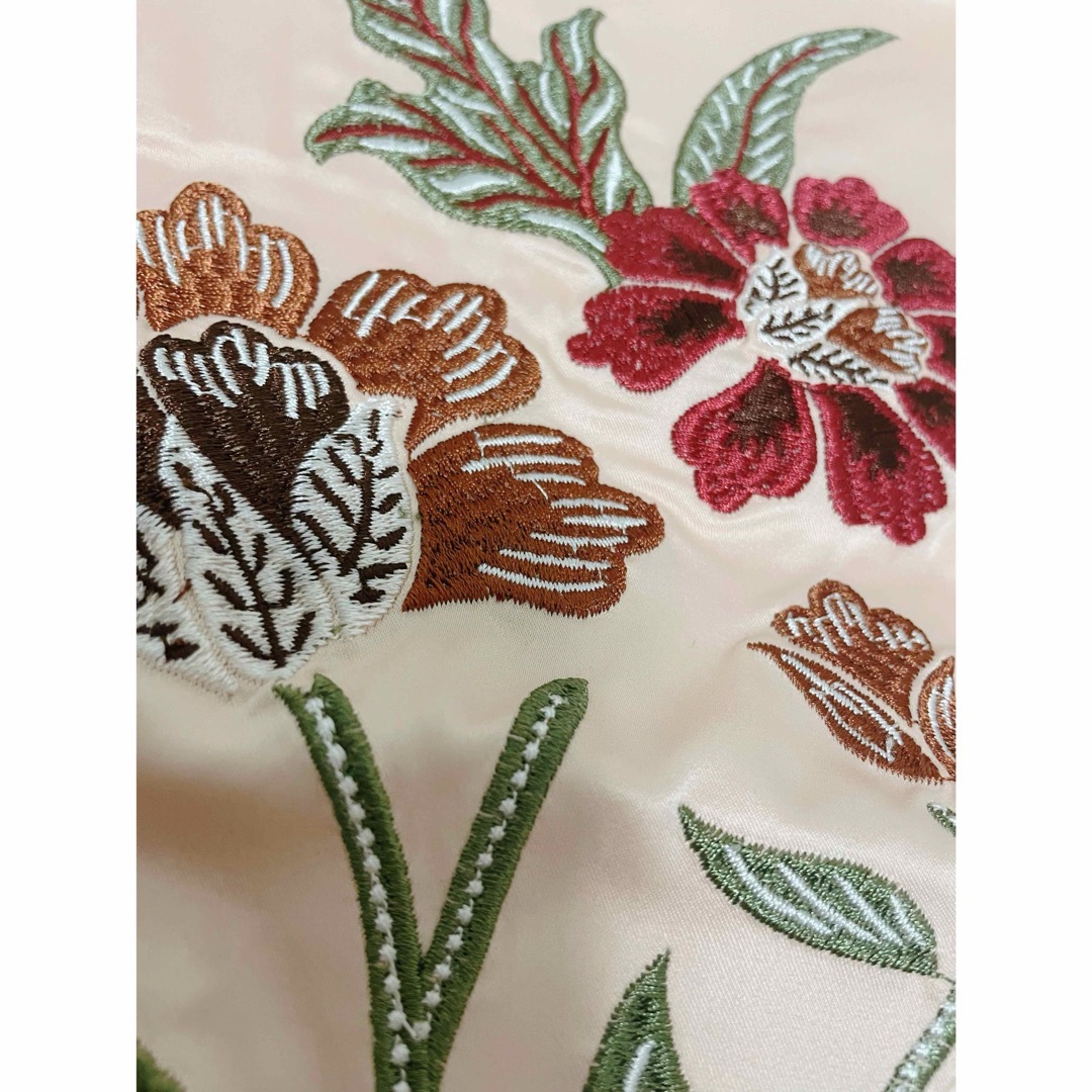 moussy(マウジー)のmoussy 刺繍キャミソール　EMBROIDERY CAMISOLE レディースのトップス(キャミソール)の商品写真