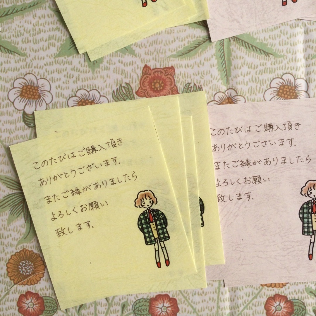サンキューカード　２４枚　手書き　手描き　女の子　メッセージカード ハンドメイドの文具/ステーショナリー(カード/レター/ラッピング)の商品写真
