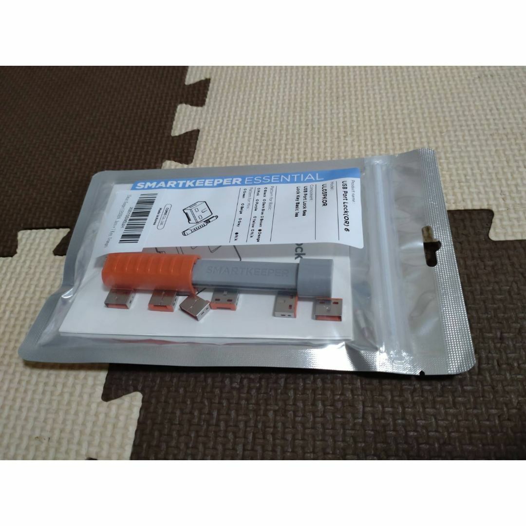スマートキーパー [ESSENTIAL] [USBポートロック6] [UL03P スマホ/家電/カメラのPC/タブレット(PCパーツ)の商品写真