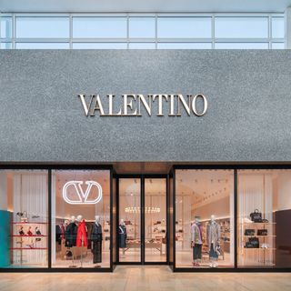 ヴァレンティノ(VALENTINO)のVALENTINO スカート(ひざ丈スカート)