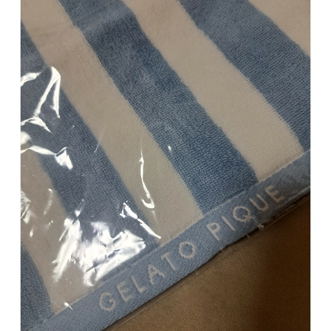 gelato pique(ジェラートピケ)のジャラートピケ　タオルハンカチ　新品未開封 レディースのファッション小物(ハンカチ)の商品写真