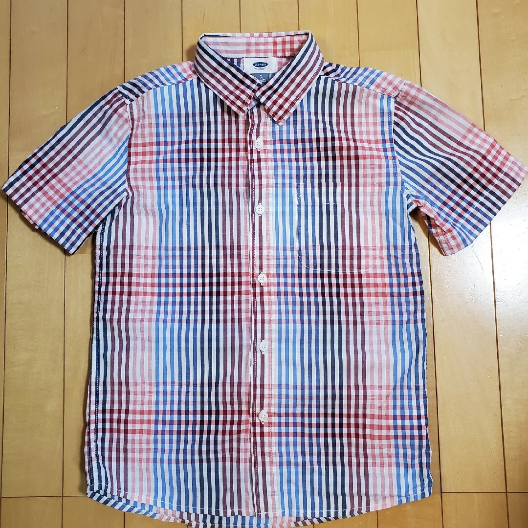 Old Navy(オールドネイビー)のOLD NAVY 男児 シャツ 半袖 130cm ボーイズ チェック キッズ/ベビー/マタニティのキッズ服男の子用(90cm~)(Tシャツ/カットソー)の商品写真