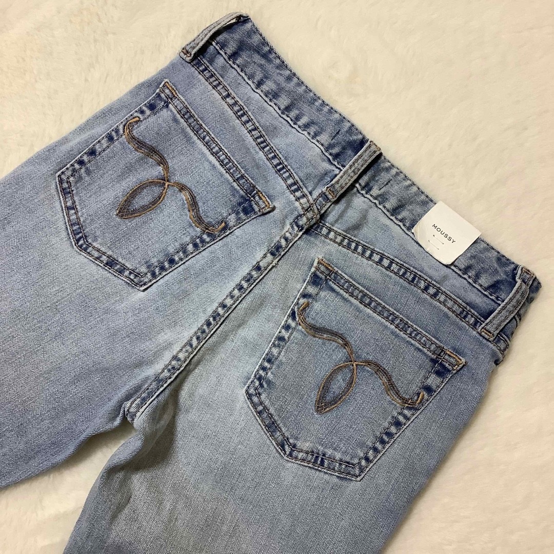 moussy(マウジー)の【新品】 WAIST FIT STRECH SKINNY MOUSSY 24 レディースのパンツ(デニム/ジーンズ)の商品写真