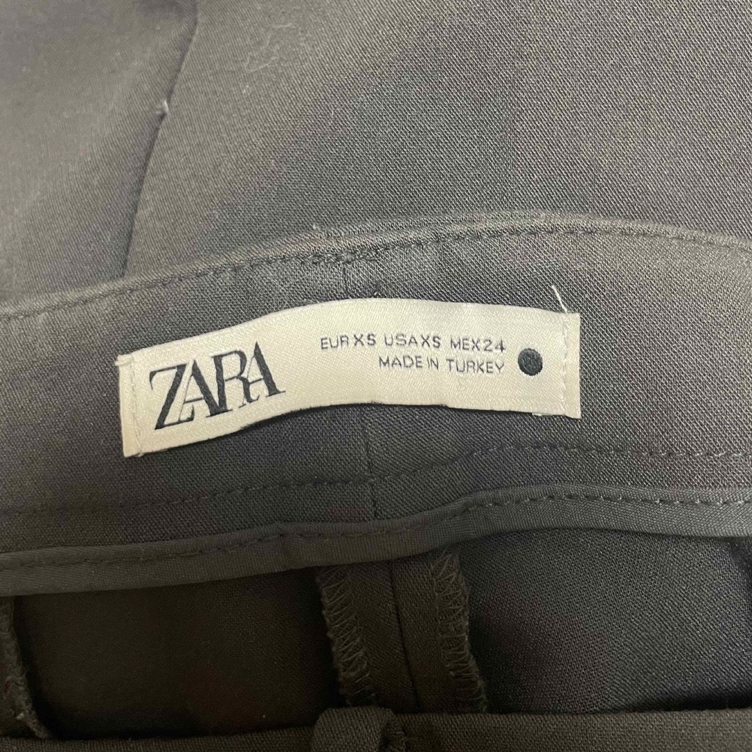 ZARA(ザラ)のザラ　ZARA 4点セット レディースのスカート(ひざ丈スカート)の商品写真