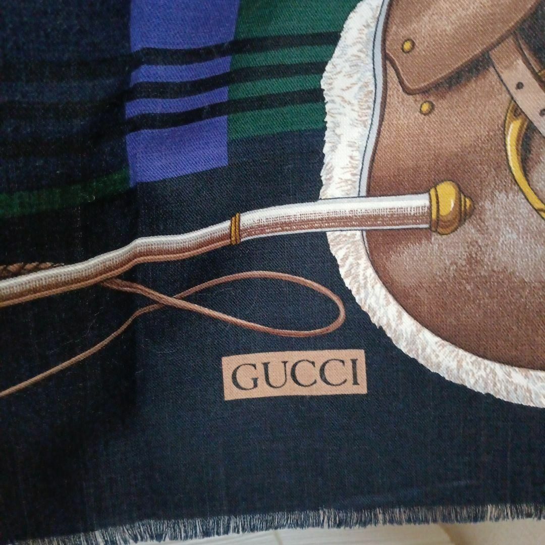 Gucci(グッチ)のⅩⅥ167超美品　グッチ　大判ストール　ショール　鞍柄　チェック　マルチカラー メンズのファッション小物(ストール)の商品写真